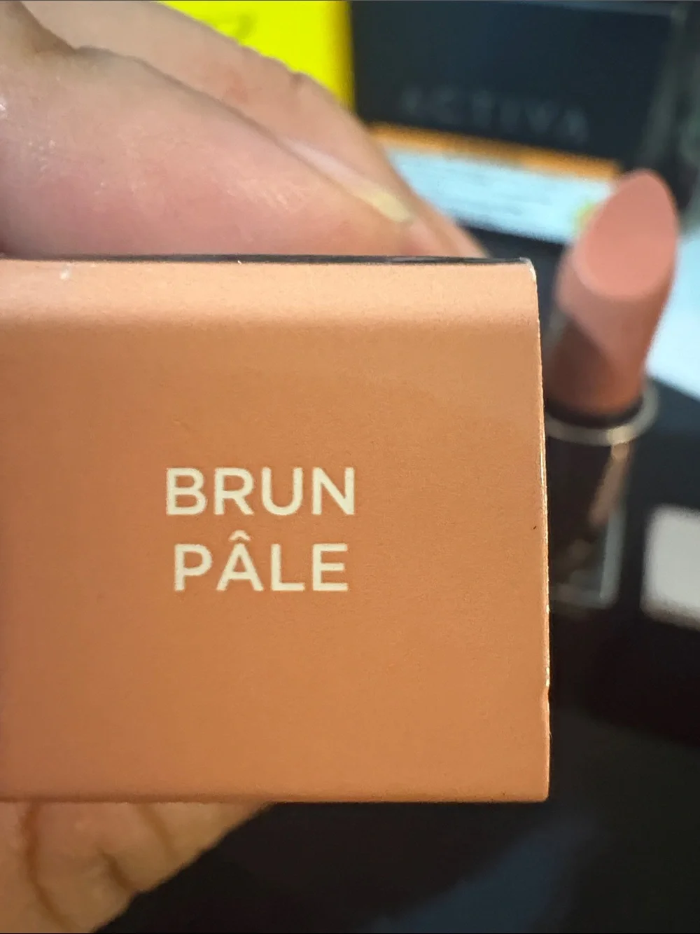 Laura Mercier Velvet Cream Lipstick - Soft Peachy Nude